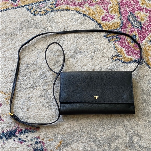 AUTHENTIC TOM FORD BLACK CROSSBODY/WALLET! - Picture 1 of 5